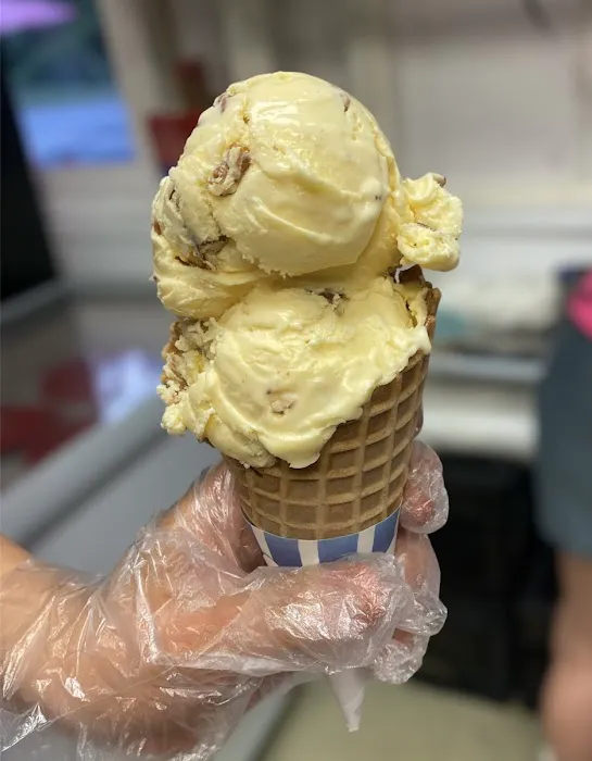 Johnny's Ice Cream Picture 5