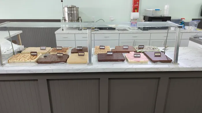 McEwan Street Fudge and Ice Cream Shop Picture 2