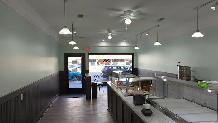 McEwan Street Fudge and Ice Cream Shop Picture 4