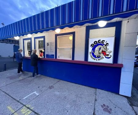 Dogg's Ice Cream & Bites