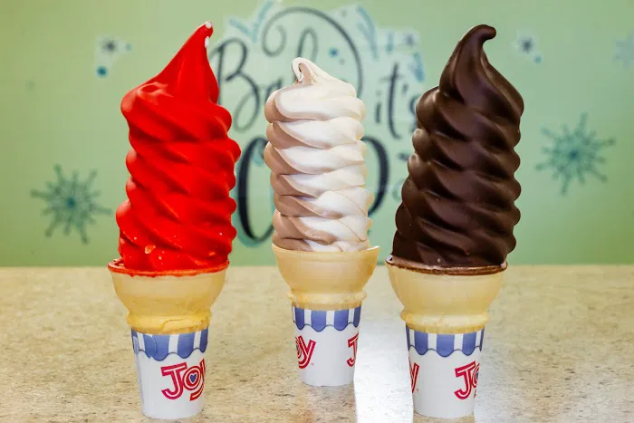 Dogg's Ice Cream & Bites Picture 10