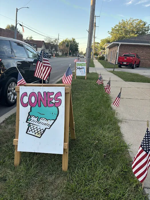 Pinky's Scoop Shack Picture 5