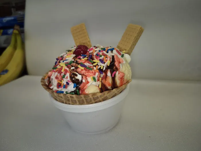 Kat's Ice Cream Shoppe Picture 3