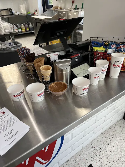 Whit's Frozen Custard of Centerville Picture 8