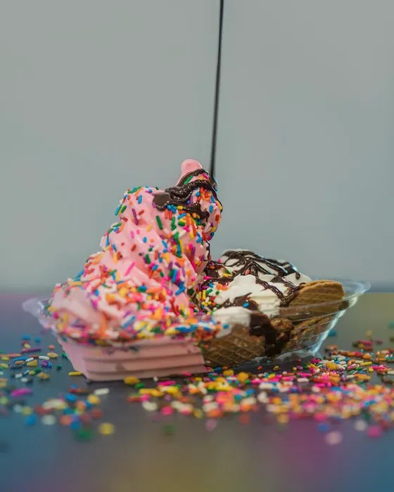 Goldies Flavored Soft Serve Picture 8