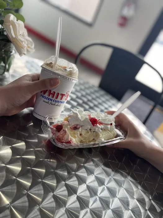 Whit's Frozen Custard Trenton Picture 8