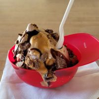 Twist Ice Cream Company ico