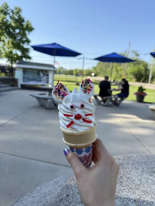 Twist Ice Cream Company Picture 3