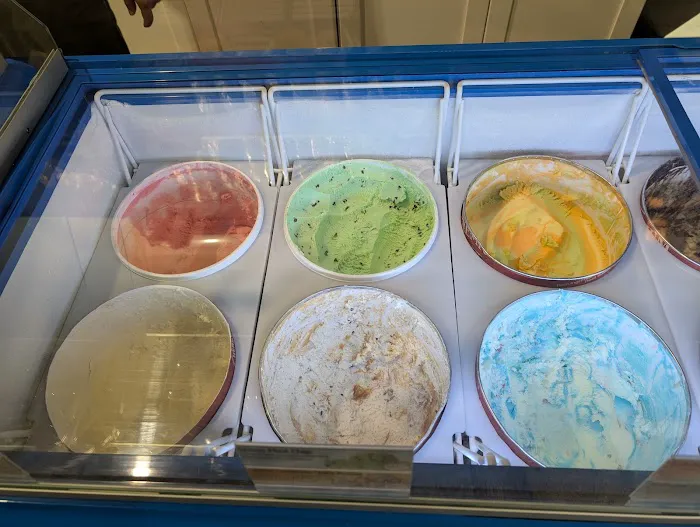 GORED ice cream and shakes Picture 6