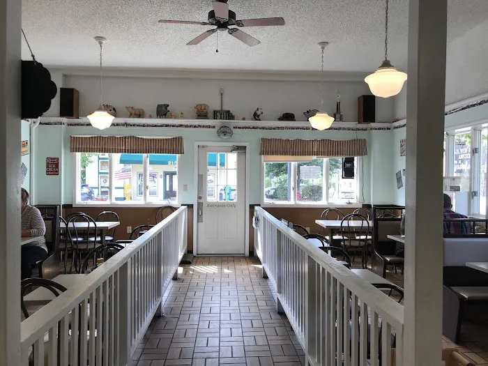 Pentwater House of Flavors Picture 8