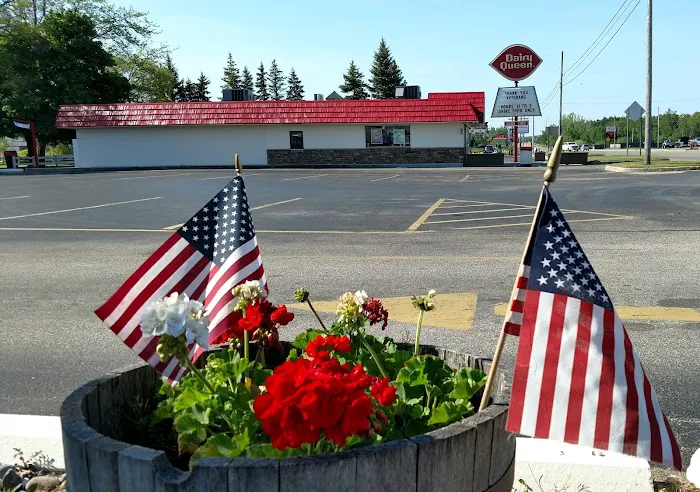 Dairy Queen Store Picture 8
