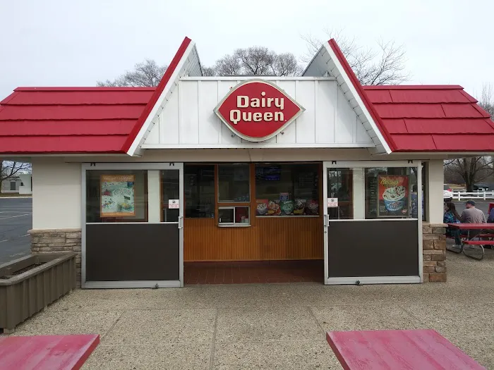 Dairy Queen Store Picture 5