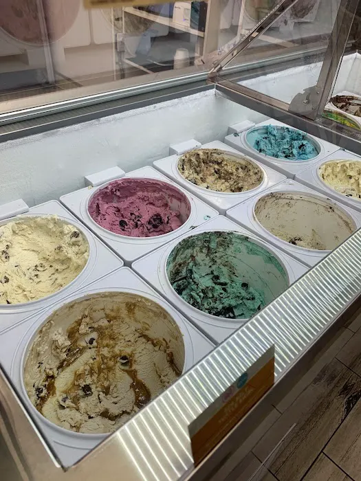 JJ’s Custard Company - Canton Picture 10