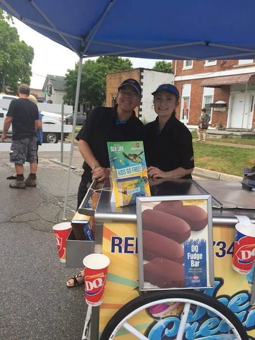 Dairy Queen Store Picture 10