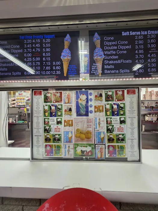 Mickey's Dairy Twist Picture 5