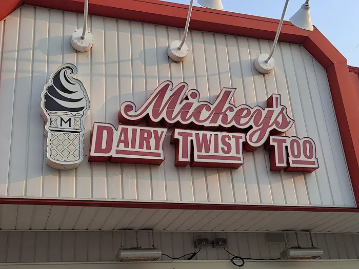 Mickey's Dairy Twist Too Picture 6