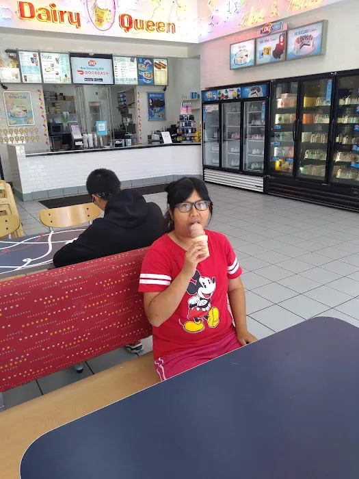 Dairy Queen (Treats and Cakes) Picture 5