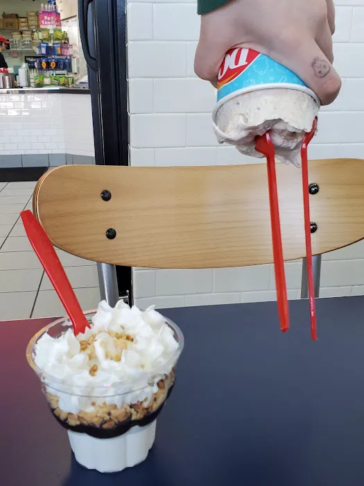 Dairy Queen (Treats and Cakes) Picture 7