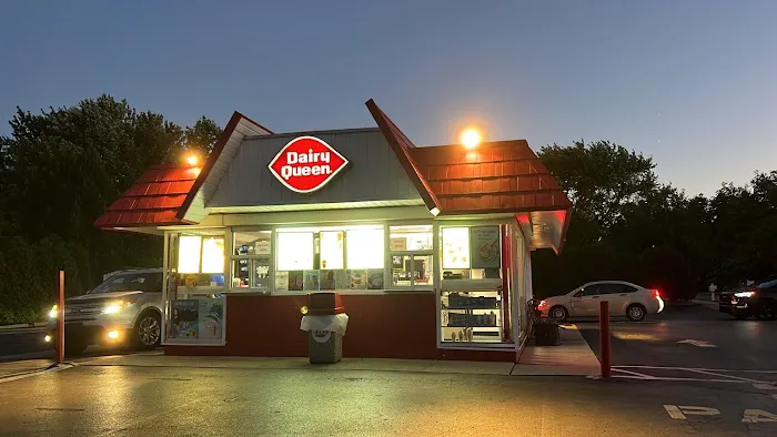 Dairy Queen Store Picture 3