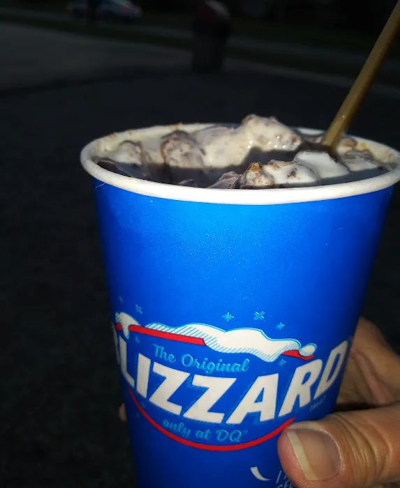 Dairy Queen Store Picture 10