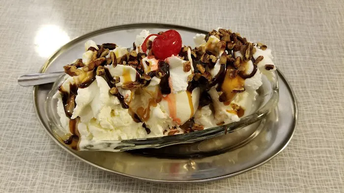 Gessert's Ice Cream and Confectionery Picture 8