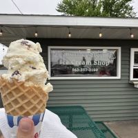 Korner Stop Ice Cream Shop ico