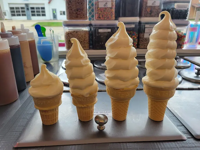 Cups & Cones Picture 3