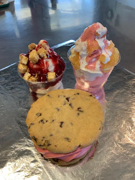 Cups & Cones Picture 4
