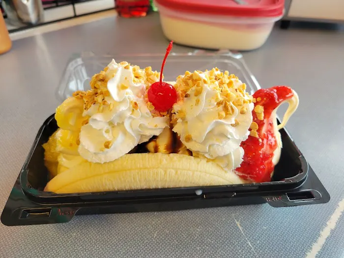 Cups & Cones Picture 6
