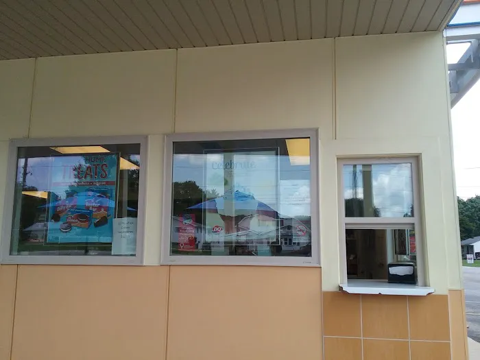 Dairy Queen (Treat) Picture 8