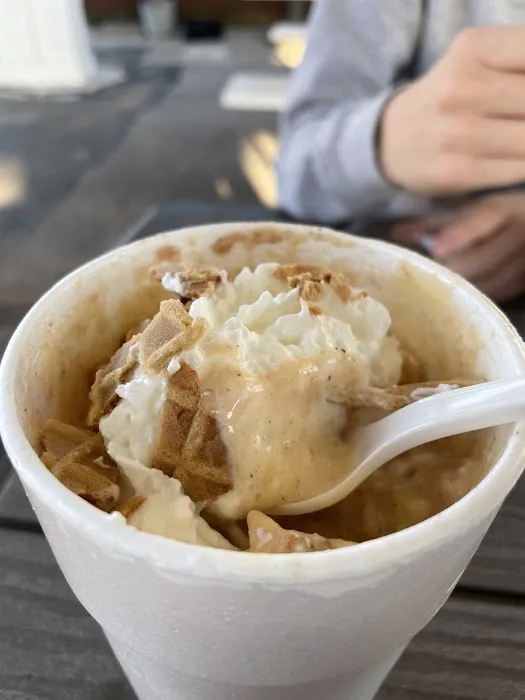 Country Style Ice Cream & Coffee Picture 1