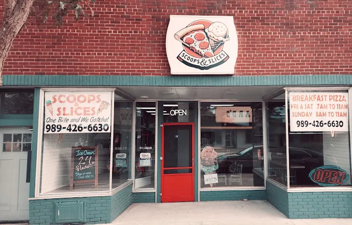 Scoops & Slices (Formerly known as the Backdoor Deli) Picture 2