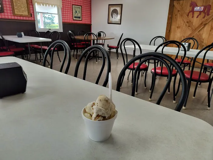 Corner House Ice Cream Parlor Picture 3