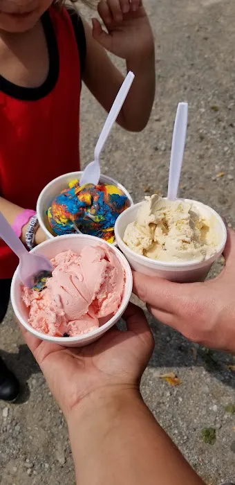 J&B Sundaes Picture 3
