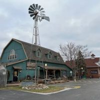 Pride and Country Ice Cream Parlor ico