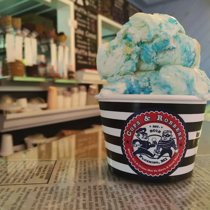 Cops & Robbers Ice Cream & Gifts Picture 2