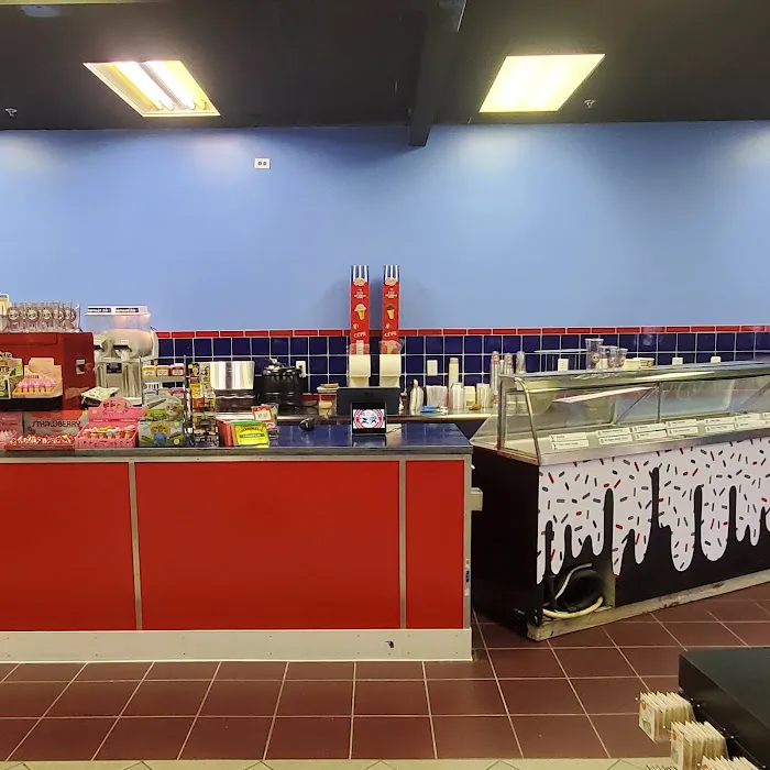 Cops & Robbers Ice Cream & Gifts Picture 8