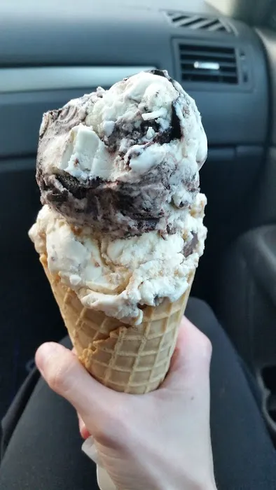 Shamrock Dairy Bar Picture 1