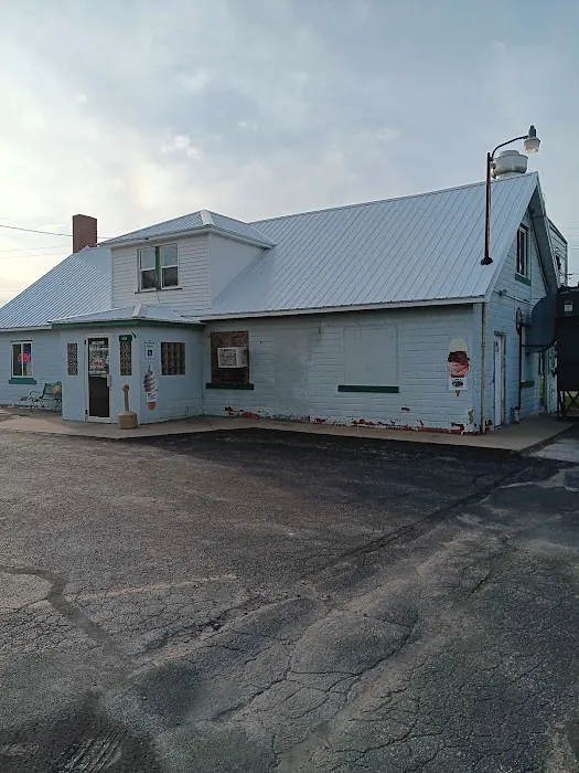B & D Creamery Picture 1