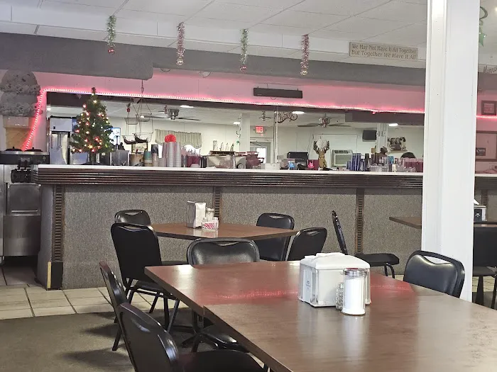 B & D Creamery Picture 3