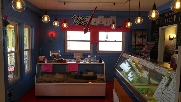Cops & Robbers Ice Cream & Gifts Picture 1