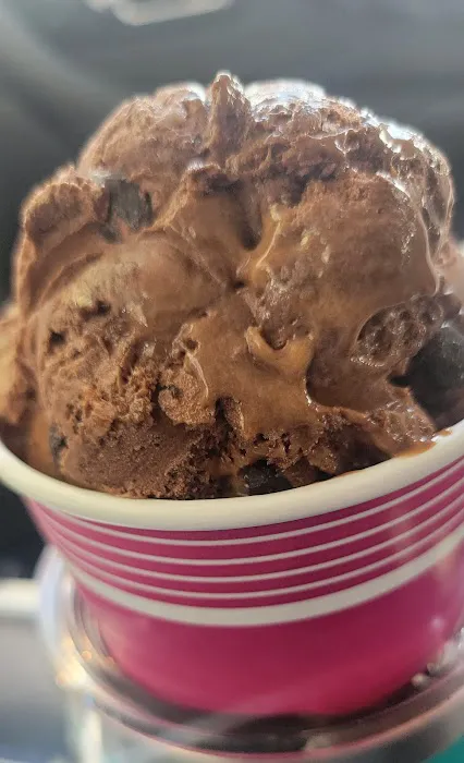 Little Ice Cream House Picture 8