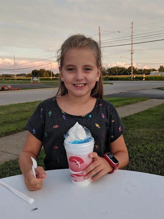 Cold Rush Dairy Bar Picture 4