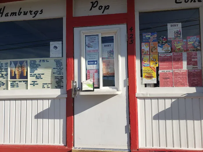 Scooters Dairy Bar Picture 6