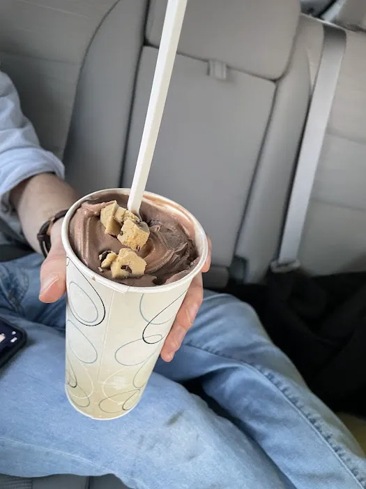 Fred's Ice Cream Picture 6