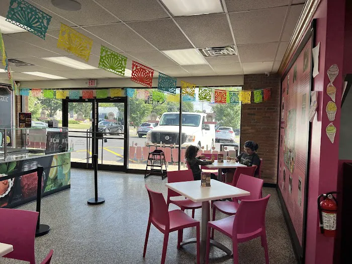 Michoacan - It Came Out Perfectly Ice Cream Shop Picture 3