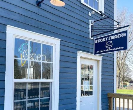 Sticky Fingers Ice Cream Parlor & Bakery