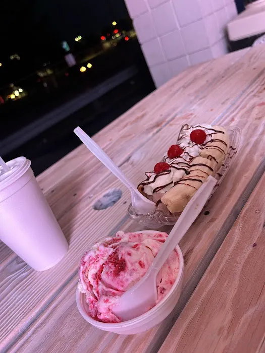 Dulce Vida Ice Cream Factory Picture 6