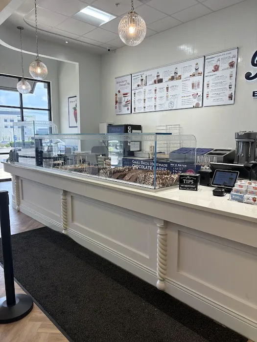 MilkShake Factory Mason Picture 5
