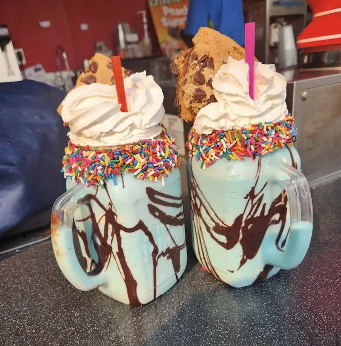 Ralph's Ice Cream Picture 2